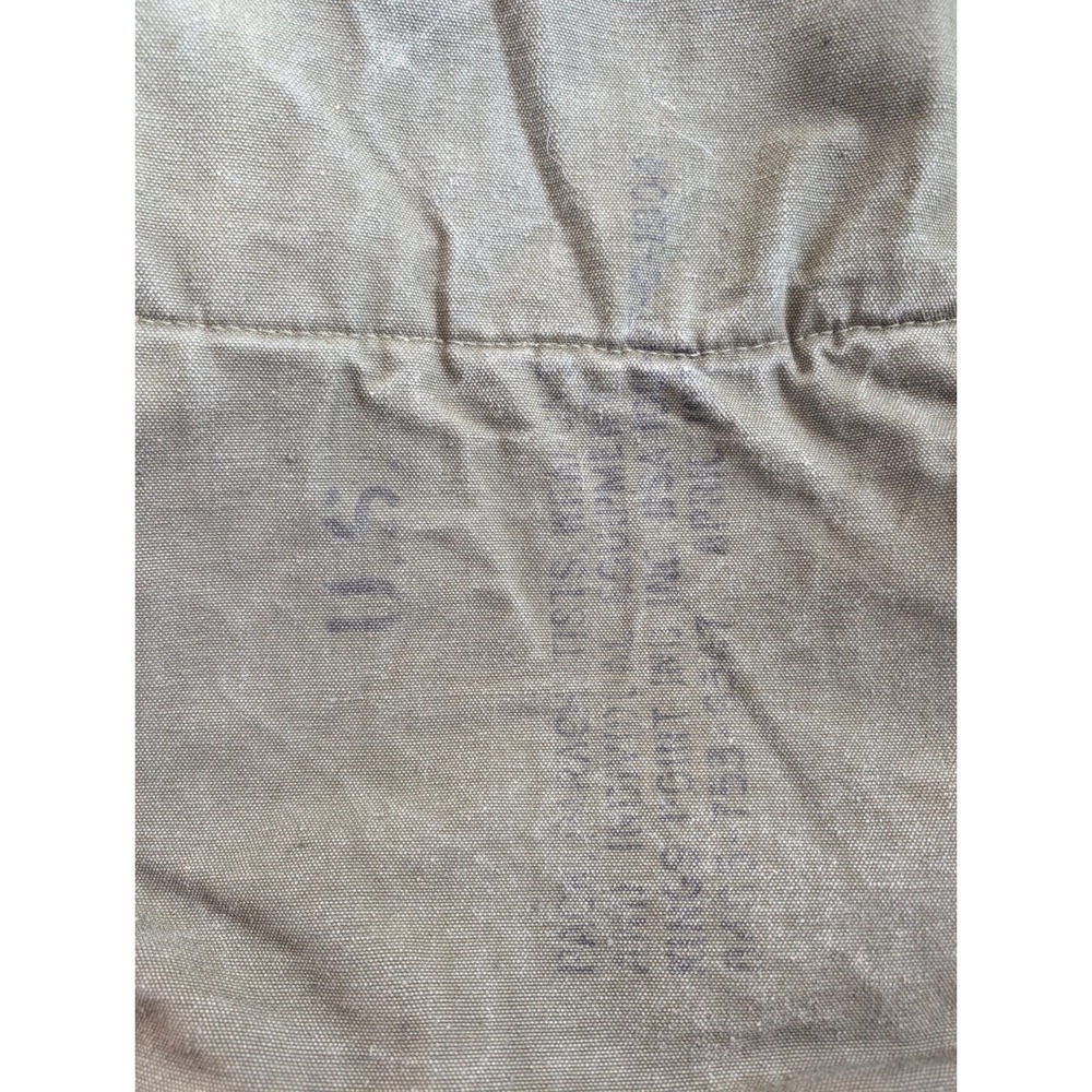 Vietnam Era US Army Airborne Parachutist's Equipment Pack‎ - Picture 3 of 16